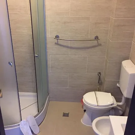 Apartment Garsoniera Maria Alezzi