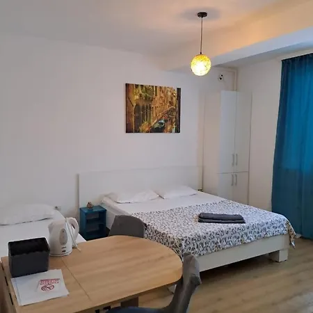 Apartament Garsonieră Maria Alezzi *