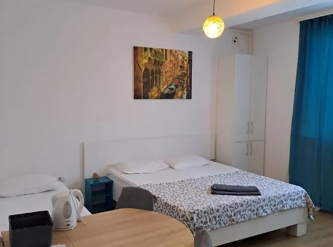 Apartment Garsoniera Maria Alezzi *