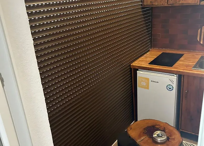 Garsoniera Maria Alezzi *